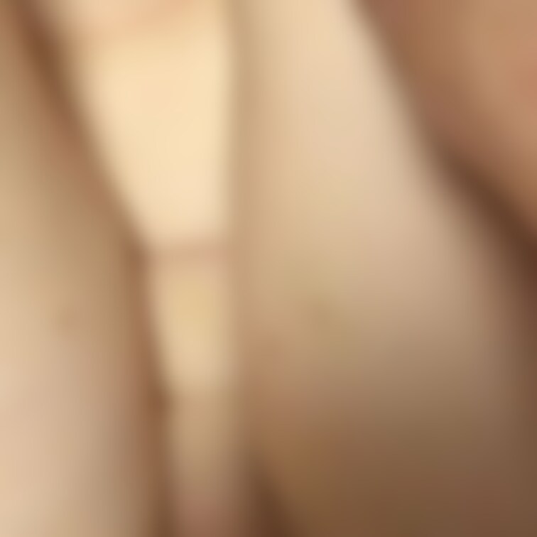 膣奥にしっかりザーメン注いで抜く瞬間に失禁する変態熟女🤣