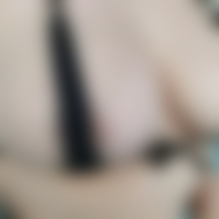 イヤらしくではなく
普通な感じで
「乳輪がキレイですね」
とさりげなく
言ってくれる男性が
好きです