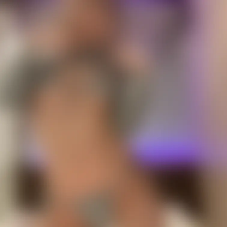 あやちゃんのオフショット！

無料プランでは、動画の女の子がどんな雰囲気か見て貰えるようにオフショットや未収録のシー