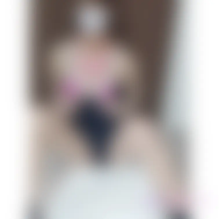自分の腋毛とワキガ嗅ぎながら乳首おなとリモコンクリ責めの２点おなにー♡立ったまま腰へこへこお漏らしで下品にイっちゃった！
