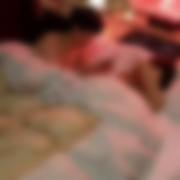 今年20歳の子との動画①です！
約15分です。（前戯のみ）
続きもお楽しみに