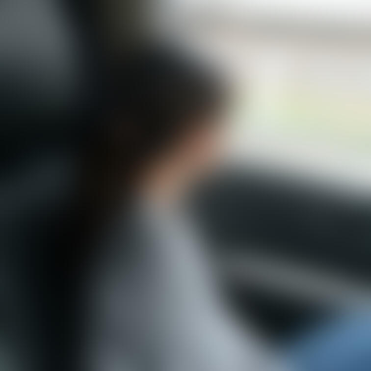 なんとなく撮った。画像は5枚。
風が強い日でした。

↓↓この投稿の続きです↓↓
https://myfans.