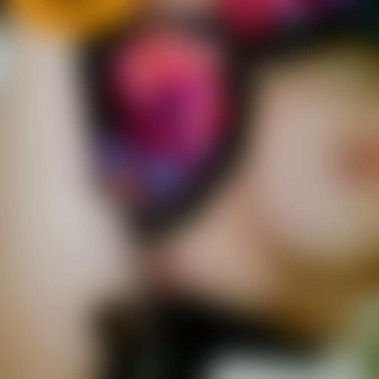 まいまい応援プラン📣様、ワンコインプラン様限定💕

にゃんこはおっぱいに興味ないみたい😂

