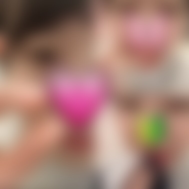 舐めてみたシリーズ📸✨
先ほどあげた汚パンツとオリモノを😁