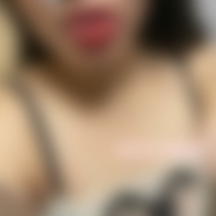 華金、いかがお過ごしですか？❤️

舌短いし、口小さいけどぺろぺろ好きです…👅💕