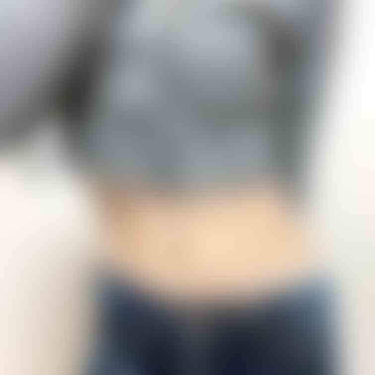 バキュームフェラレッスン💋
オフショット🫣②
吸引に大事な腹筋🐷