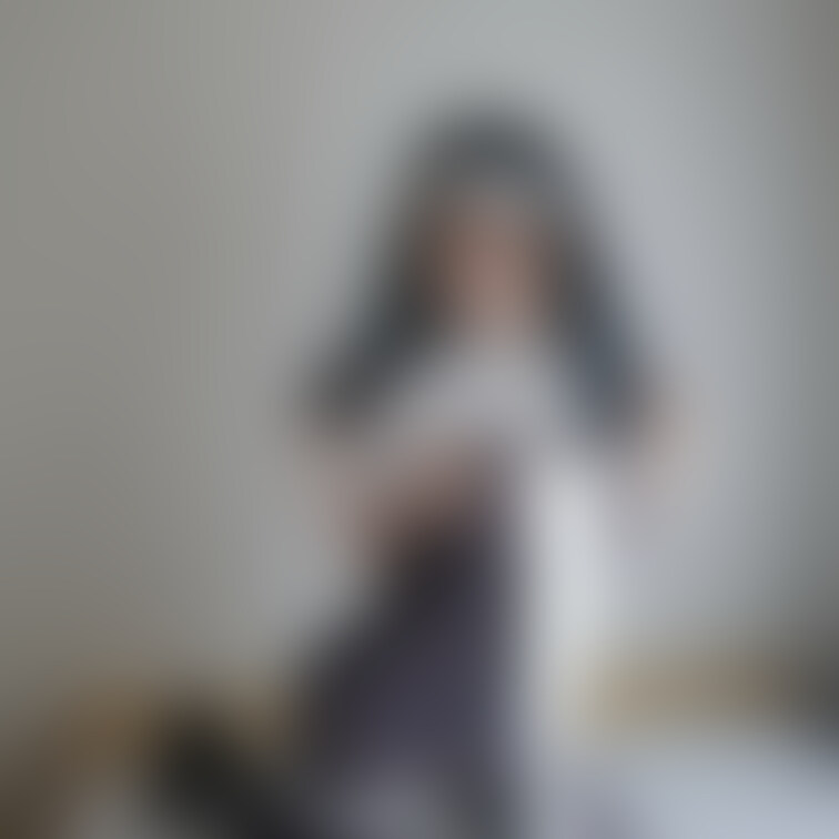 ファンの方から頂いた衣装、えっちすぎません…？❤️‍🩹
パンツどうしたらいいのか分からなかった…🫣