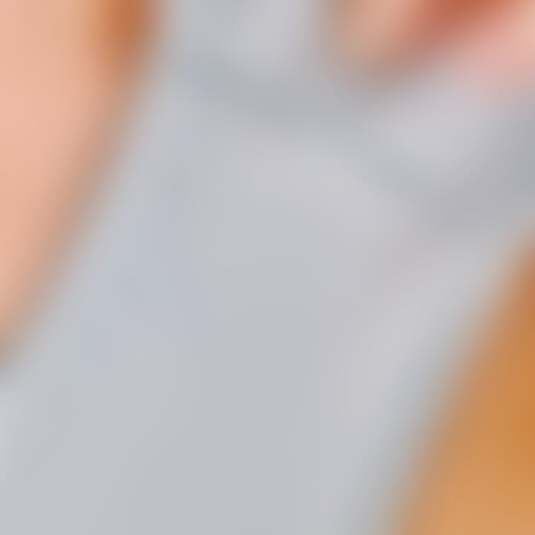 ちょうど中指のところがク○リちゃん❤️

