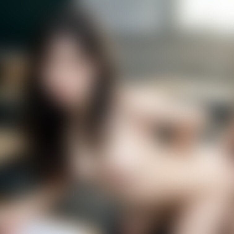 🟧バック　SEX　全裸🟧

ご覧いただきありがとうございます❤️
当アカウントは○○○でえっちな美女を生成し、
