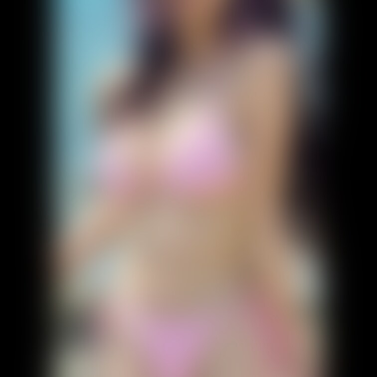 ビキニ美女