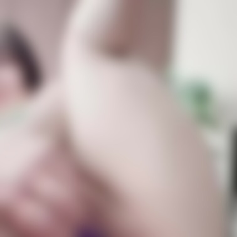 はじめてのオナニー動画…ちょっと恥ずかしいから
ぼかし気味にしてます…︎🫶🏻
が、角度と声と音との相乗効果でかなりえ