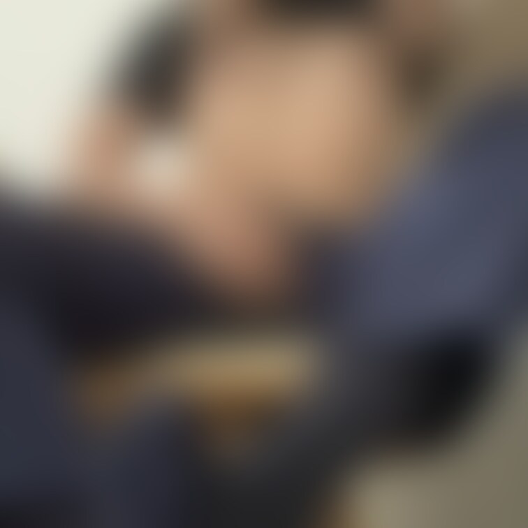 一日頑張ってきました!めっちゃ蒸れましたね💦多分いい匂いはしてないです👞🧦