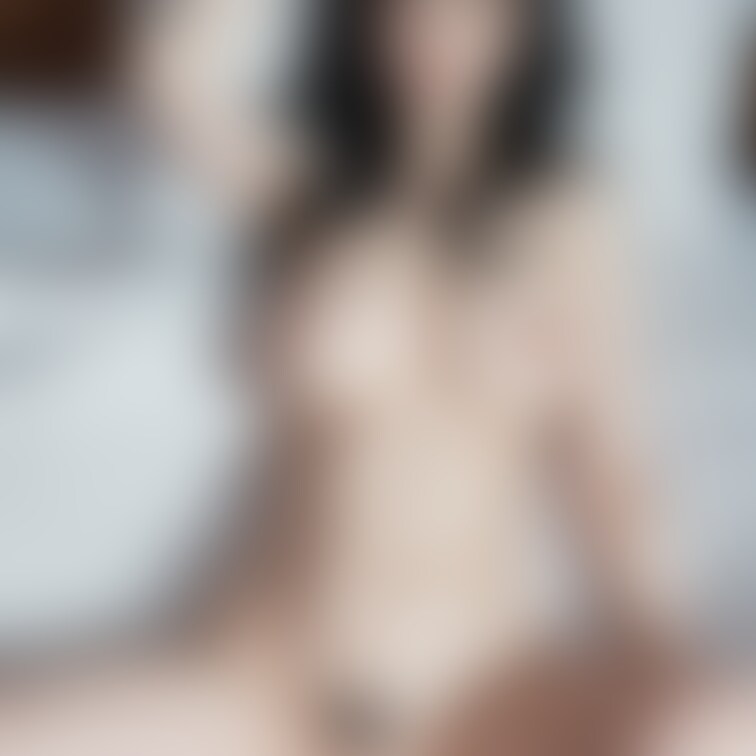 【挿入‼️】

あっ…おっきぃ🤤💕

これ最後まで
意識保てるかわかんない…🥰💕