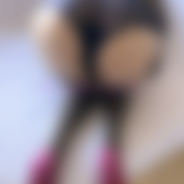 おっきなおちり🍑はお好きですか？
食べられ待ちの人妻です😍💕💕💕