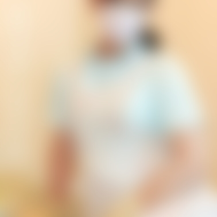 ほら、いつもみたいに舐めて綺麗にして?あーん