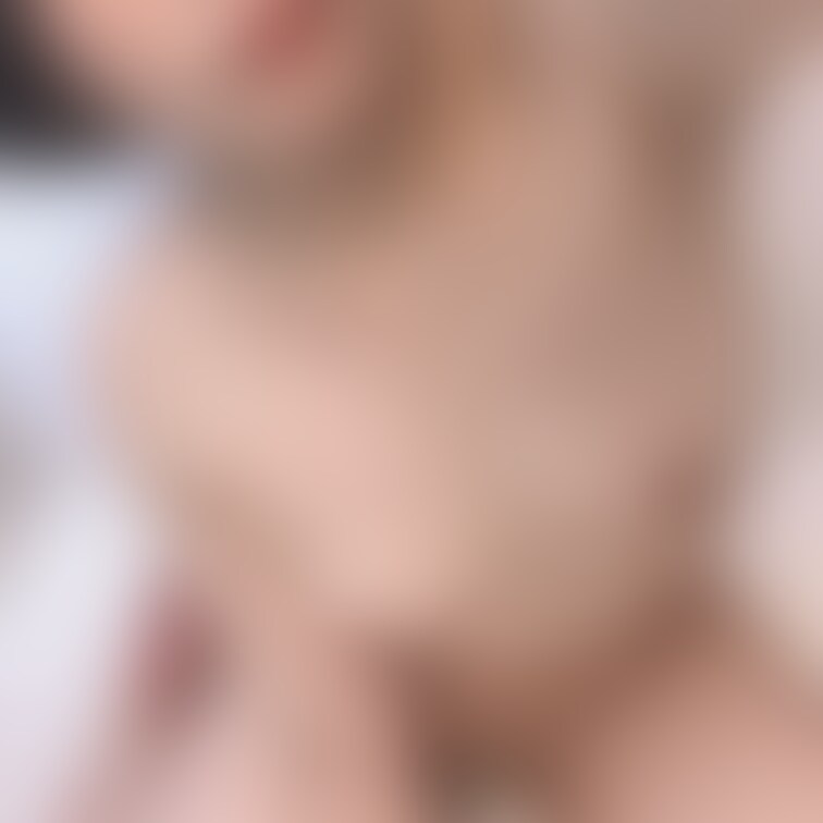 おっぱいは全然自信ないんだけど、ちっちゃい方が好きって人もいるから……
みんなひなのこと大好きになれー💕
でもみんな