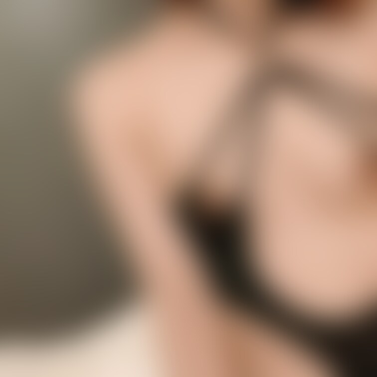 ○○○っぱらうと変態になってしまい旦那のちん〇を焦らすようにエアフェラ❤キスもしてあげない焦らしプレイです❤でもオマ〇コ