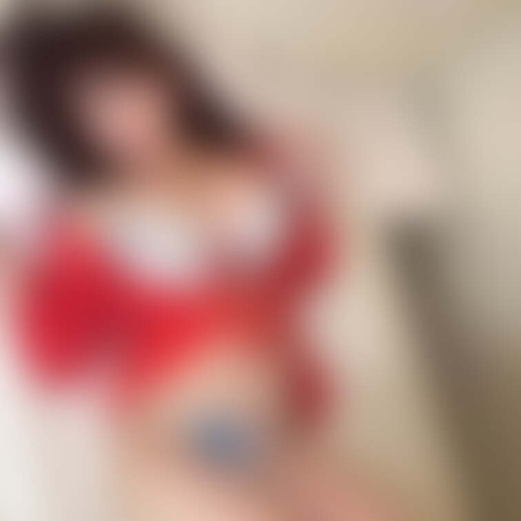いつもたくさんの応援ありがとうございます💓
撮影会やTiktokライブ配信楽しんでます♪
おっぱい、、、育ってる？？