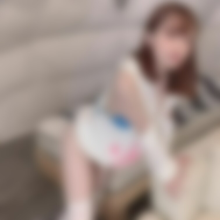 立ちバックでいっぱい突かれたらおもらししちゃいました。。。😳💕