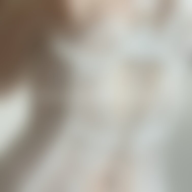 かわいくてえっちなコスプレ衣装をプレゼントしてもらったから、お写真いっぱい撮ったよ🤳🤍