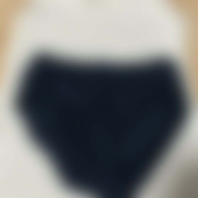 これは12日に着てた下着。
最近おりものすごい😥