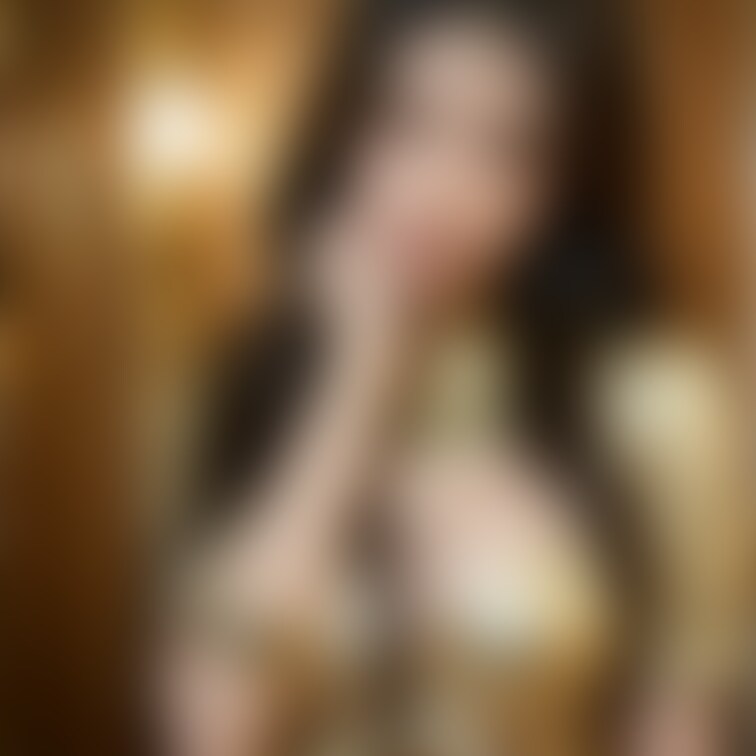 エジプト🇪🇬女王コスプレ

こんな美女に会いたいよぉ〜❤︎