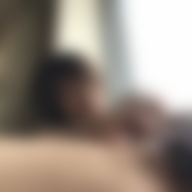 ちょっとぉ、、近すぎだよぉ。。。