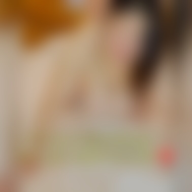 バックから突かれると、おっぱい揺れちゃうね❤️
熟女　ぽっちゃり　巨乳　爆乳
本編はこちら↓
https://my