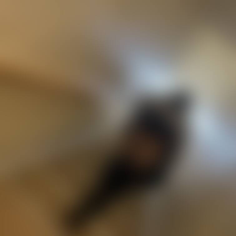 階段にて