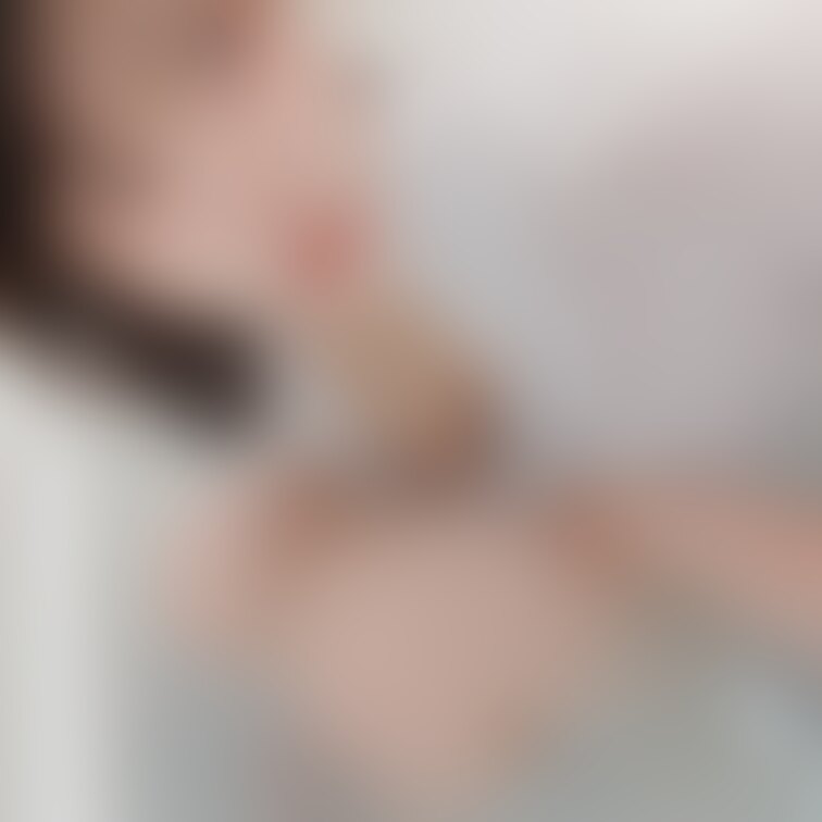 お風呂で白シャツ