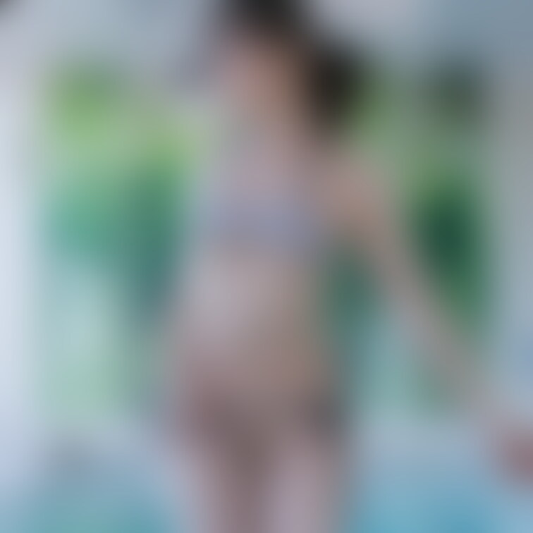 ちらっ。

昔から好きな海外なバンドで解散するっていうので
全部まわったらもうへとへとでした🫠、、

しばらく