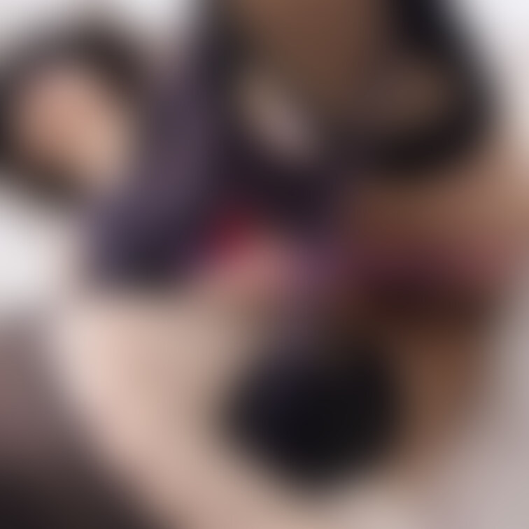 いやらしく濡れたおま●こもじっくりと鑑賞してください💖
お潮がかかっちゃう距離がおすすめです😍💕