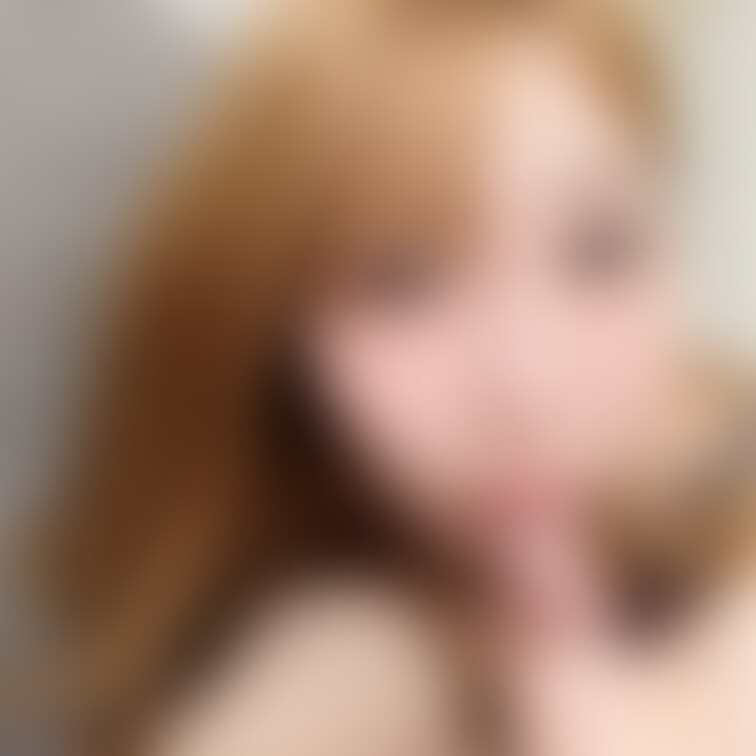 舐めるのスキ♡舐めさせてくれる？👅