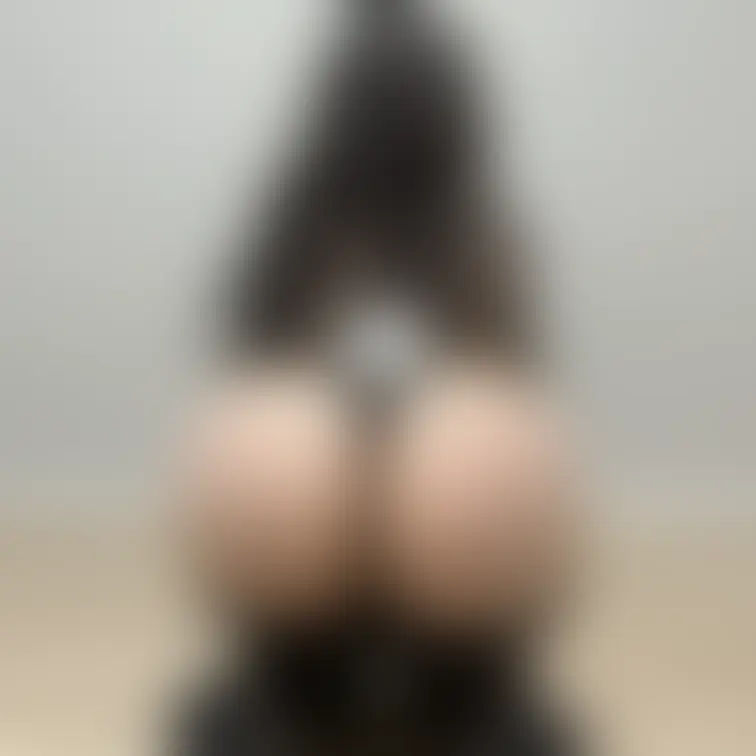 逆バニーゆい様の後ろ姿👯‍♀️🍑✨
おっきなお尻で、鷲掴みの手が小さく見えるらしいよ☺️💕
アナル丸見えや、接写も載