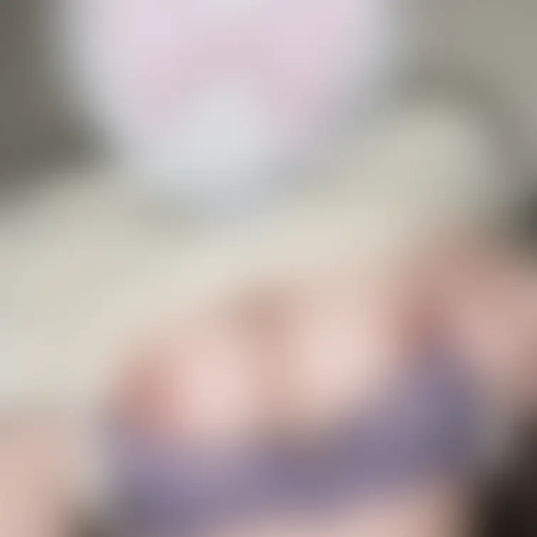 丸出しおっぱい🍒
下からアングルも🤫
