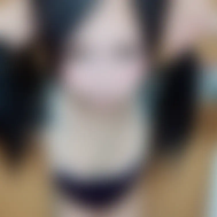 スク水刺青女子