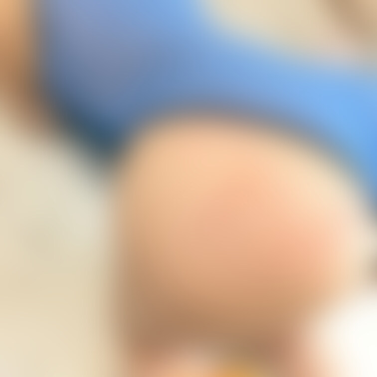 棒でいっぱい叩かれました