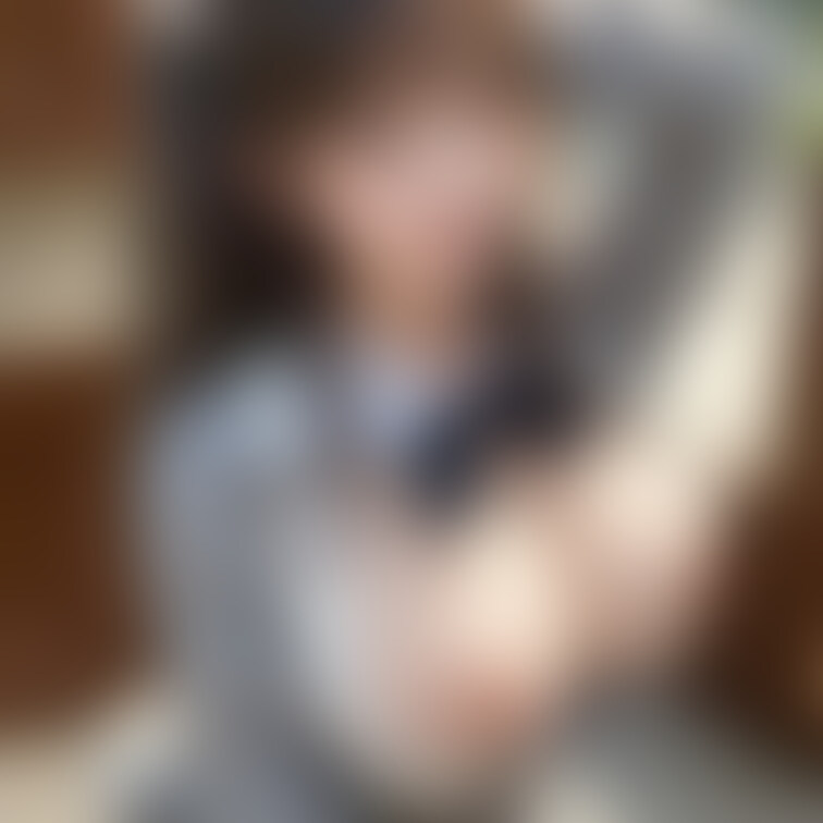 制服から巨乳がこぼれちゃってるケモ耳ちゃんのセクシー画像です❤
Xでは見れない彼女たちの姿をぜひご覧ください！