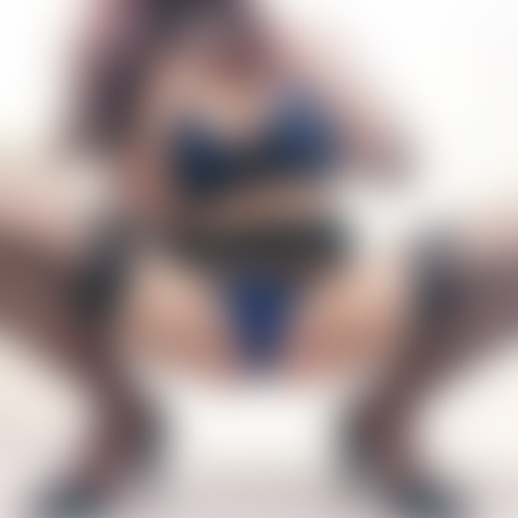 仕事中常にムラムラしています♡