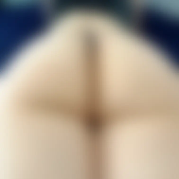 細っそいパンティは尻肉でかくれちゃう🍑