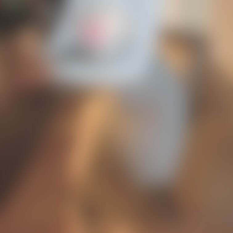 とある日、閉店までいたお客さんの相談に乗る私...
これで少しでも元気出してくれたらいいな🐈‍⬛♡