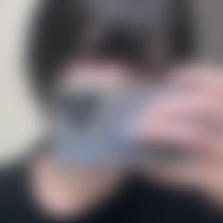 このまえ美容室いったとき！
今のゆきさんこんな感じの見た目なので街中で見かけたら声かけてね😾！