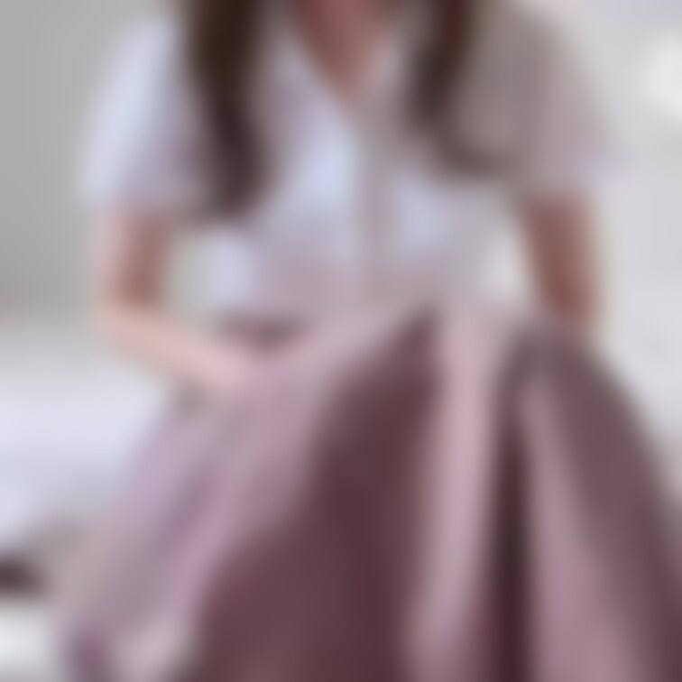 清楚お○○○さんが1枚ずつお洋服脱いでいく…🫣❤️最後全裸になってオナしちゃうところは上のプランか単品にて🫰