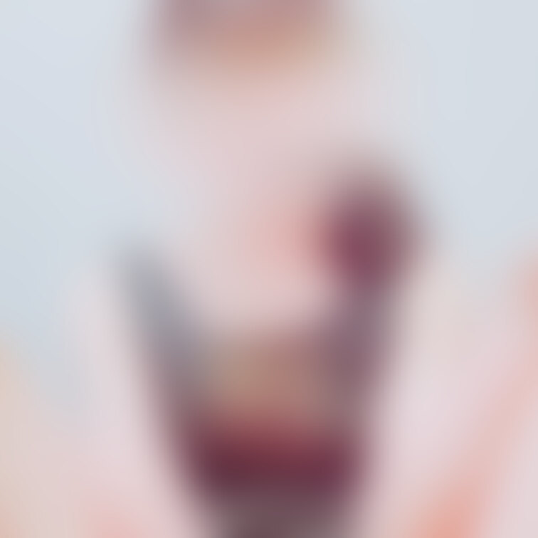 透けた乳首