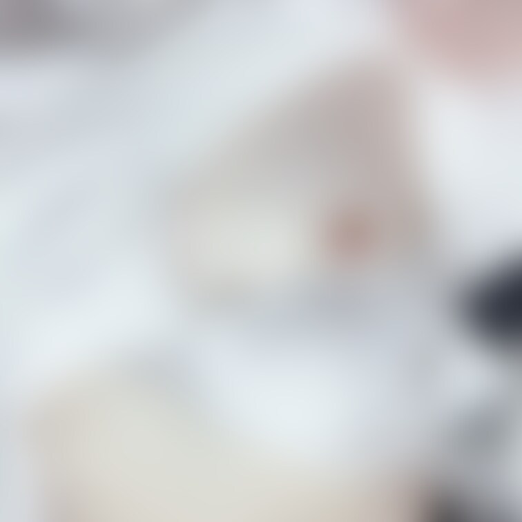 GW明け最初の一枚🧸📸
今日も一日お疲れ様でした💭

明日はおなにー動画投稿します！遅くなってしまってごめんなさい