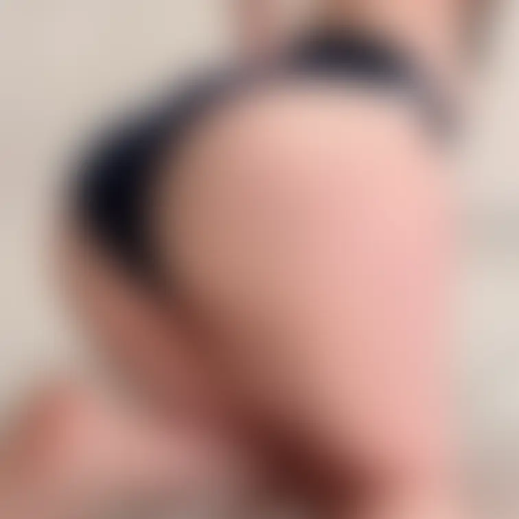 フォロワーさまからいただいた穴開き水着です👙うれしすぎ!😍お尻も乳首もどうぞ😘
高級な水着なのでからだのラインがハッキ