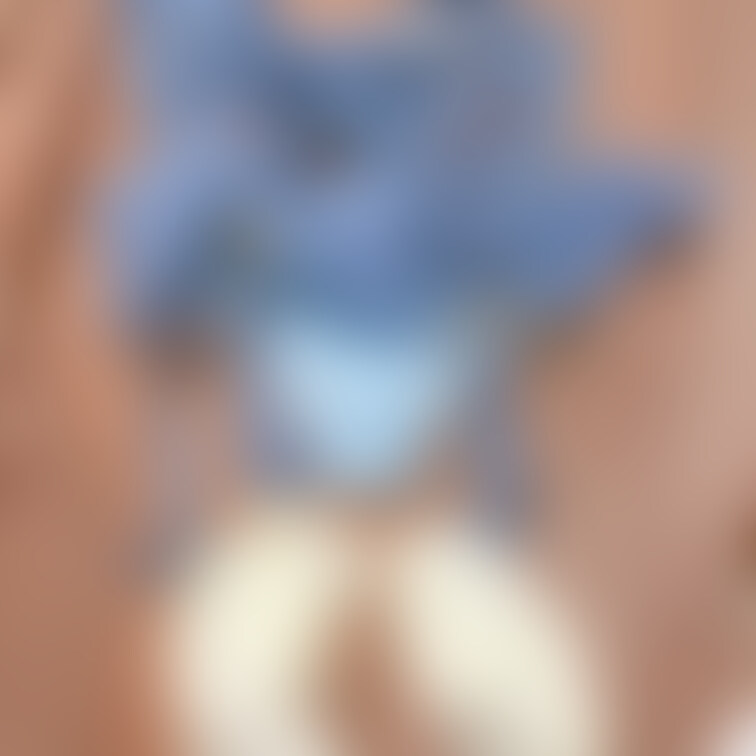りこのお潮浴びてみたいですか？
舐めてくれたら…👅💕
ぜったいに吹いちゃう🥺💦