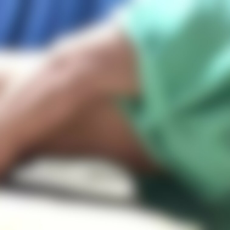 
このやり方は結構好き。
よくやるオナニーです。

この体勢の方が、くりちんめちゃくちゃでかくなるしすごい気持ち