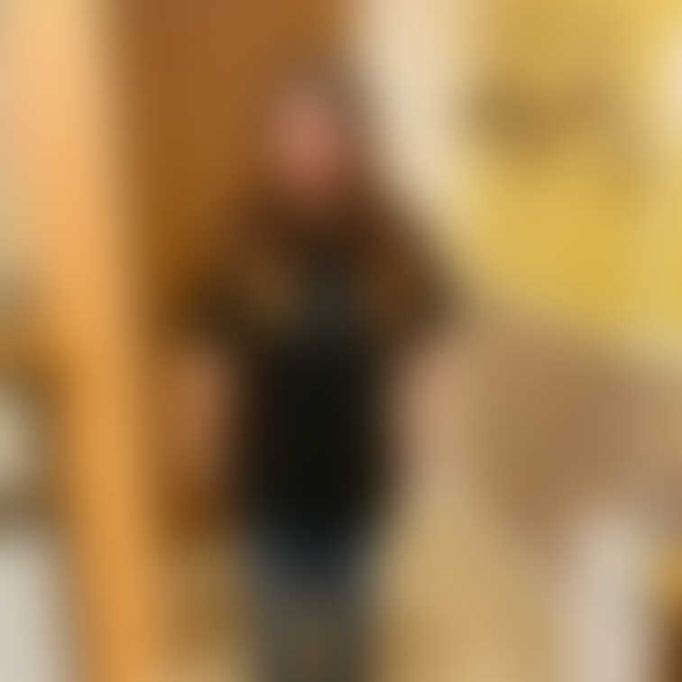 デブでブスなのは分かってるんですけど、お世辞でも褒められると嬉しくなります。

そのあとに○○○するまで何回もしても