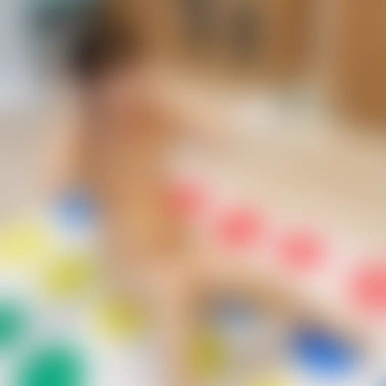 りんのイメージ撮影中の一枚。できるだけ顔と体が映ってるものをあげてます。より過激なポーズも撮りました。プランでは見られま